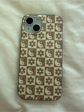 iPhone 15 Brown Yin Yang & Flower Pattern Phone Case - Compatible with iPhone